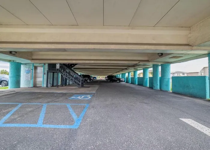 Steps From & The Hangout! Walk To It All! * Gulf Shores